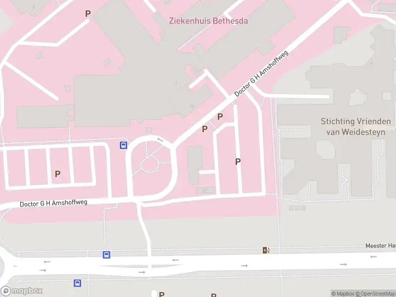 Brandweer met gepaste spoed naar de Mr Harm Smeengelaan in Hoogeveen vanwege een buitenbrand