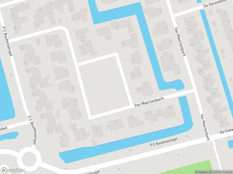 Ambulance met gepaste spoed naar de P C Boutenssingel in Capelle aan den IJssel