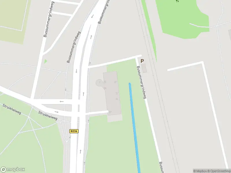 Politie naar de Bussummergrindweg in Bussum vanwege aanrijding met letsel