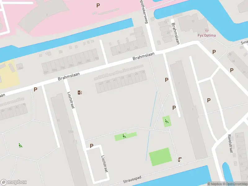 Ambulance met grote spoed naar de Brahmslaan in Delft