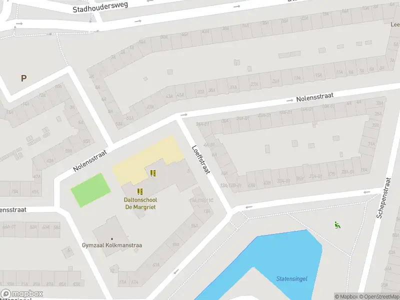 Ambulance met gepaste spoed naar de Nolensstraat in Rotterdam