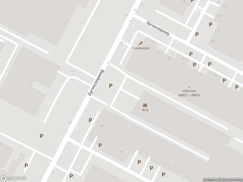 Ambulance met grote spoed naar de Gyroscoopweg in Amsterdam