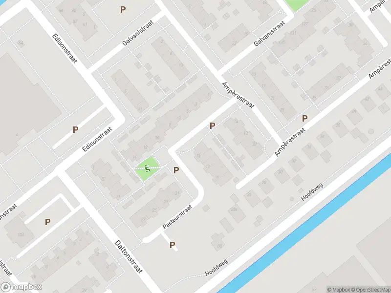 Ambulance met grote spoed naar de Achterweg in De Kwakel