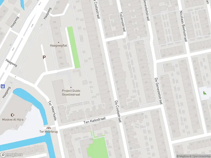 Ambulance met gepaste spoed naar de Potgieterlaan in Leiden