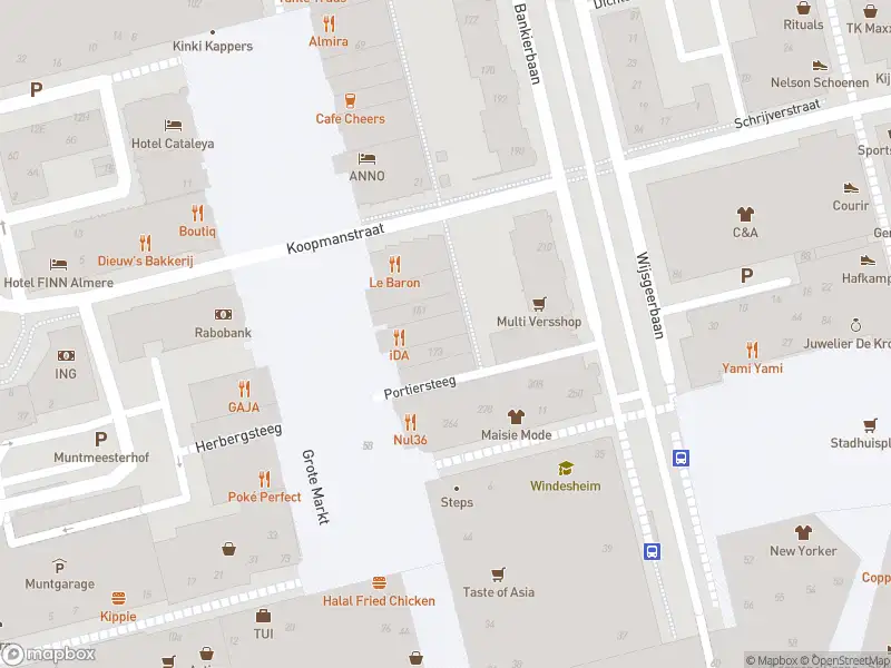 Politie naar de Stadhuisplein in Almere