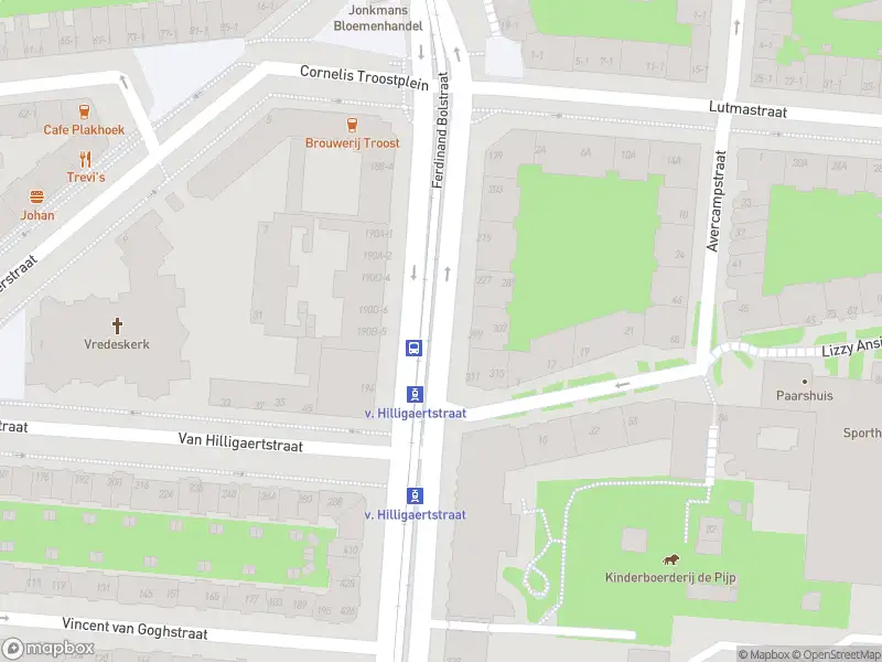 Ambulance met gepaste spoed naar de Haringvlietstraat in Amsterdam