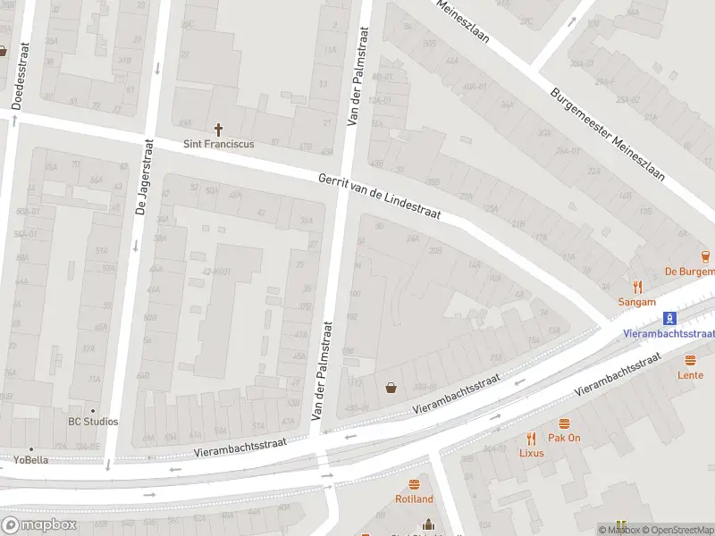 Ambulance met grote spoed naar de Van der Palmstraat in Rotterdam