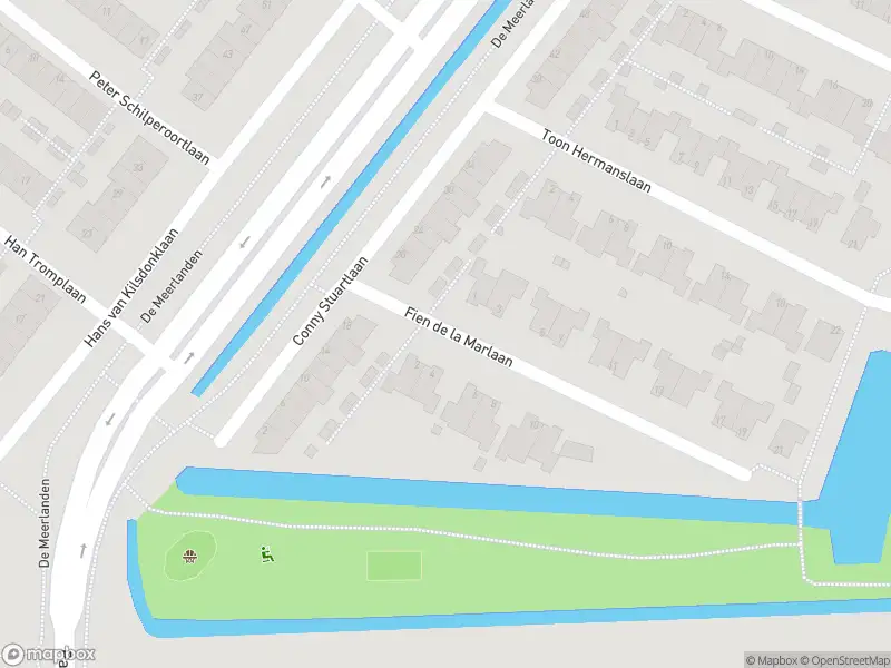 Ambulance met grote spoed naar de Fien de la Marlaan in Beverwijk