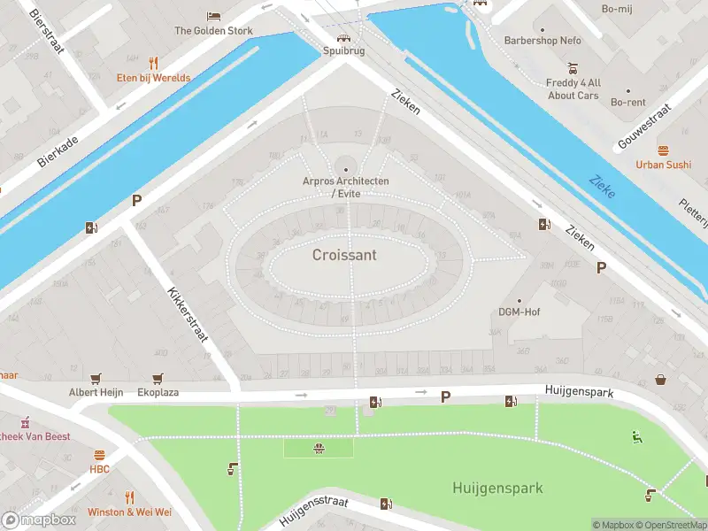 Ambulance met grote spoed naar de Bocht van Guinea in 's-Gravenhage