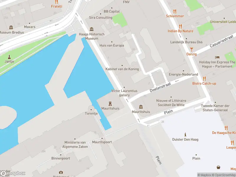 112 melding Brandweer met grote spoed naar de Korte Vijverberg in 's-Gravenhage vanwege afgaan automatisch brandalarm