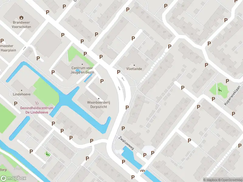 Ambulance met grote spoed naar de Merelhof in Voorschoten