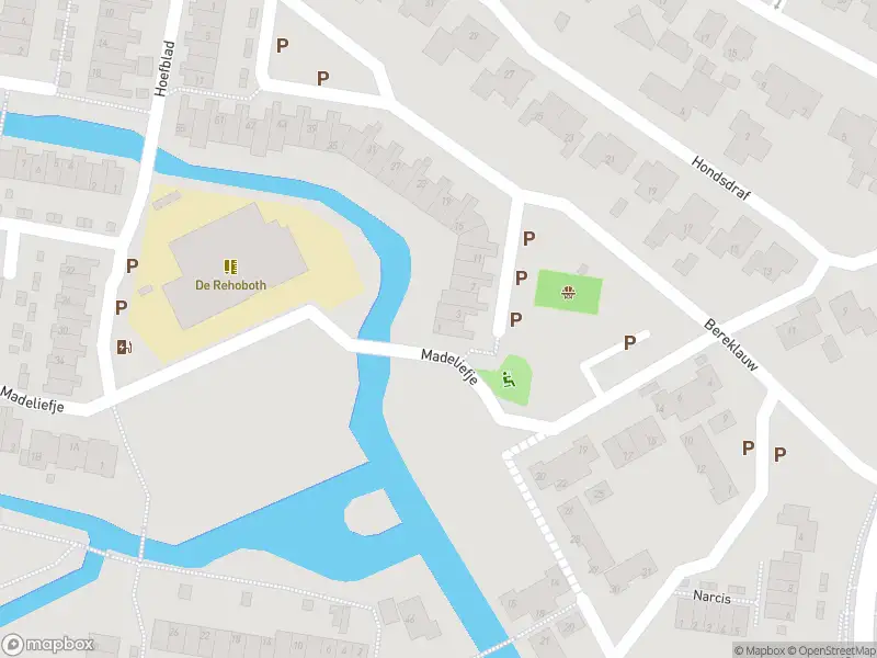 Ambulance met grote spoed naar de Bereklauw in Naaldwijk