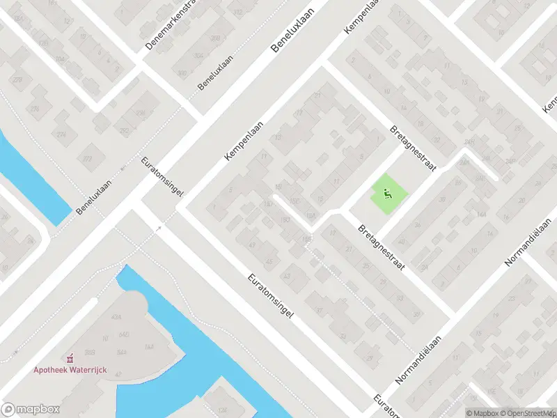 Ambulance met gepaste spoed naar de Euratomplein in Heemskerk