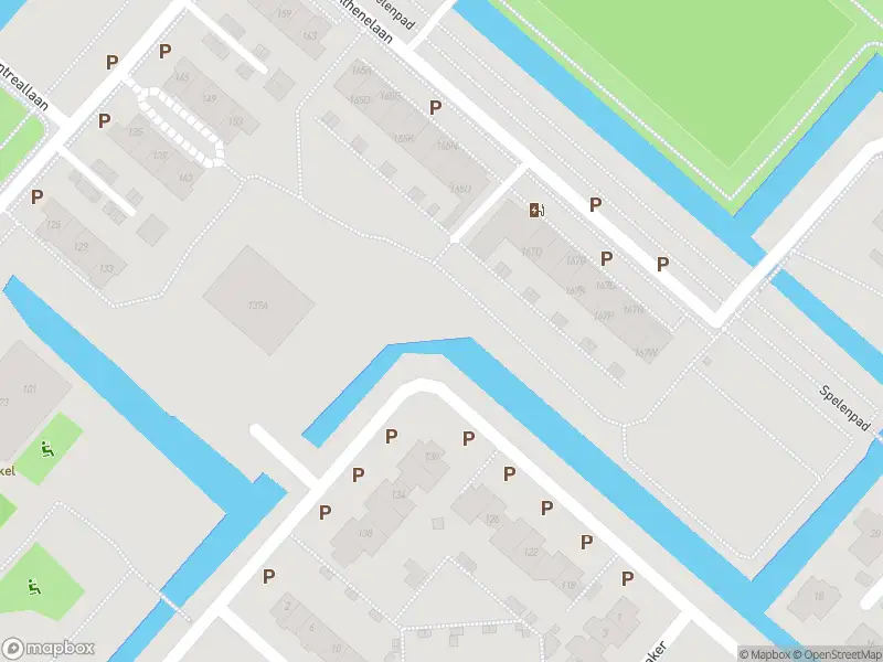 Ambulance met gepaste spoed naar de Athenelaan in Nieuw-Vennep