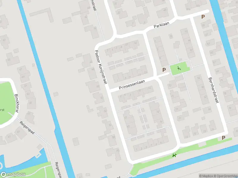 Ambulance met grote spoed naar de Prinsessenlaan in Hoogkarspel