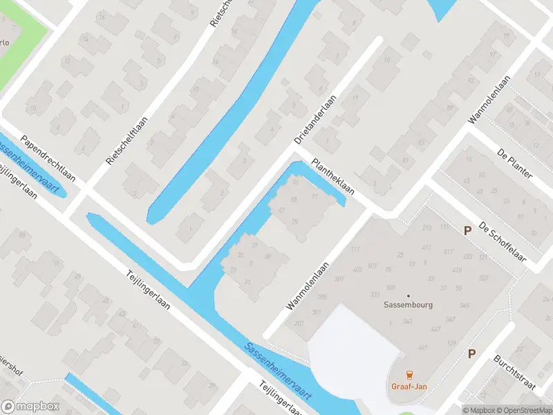 Ambulance met gepaste spoed naar de Drietanderlaan in Sassenheim