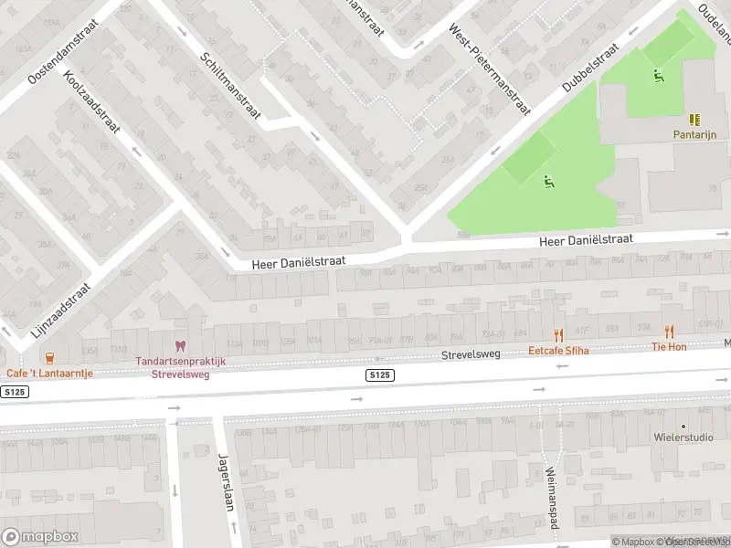 Ambulance met gepaste spoed naar de Heer Daniëlstraat in Rotterdam