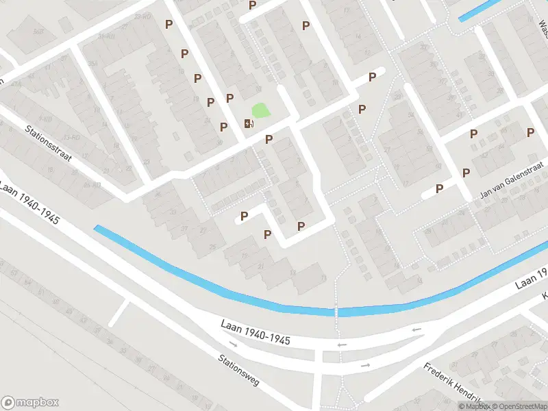 Brandweer met gepaste spoed naar de Fenacoliuslaan in Maassluis