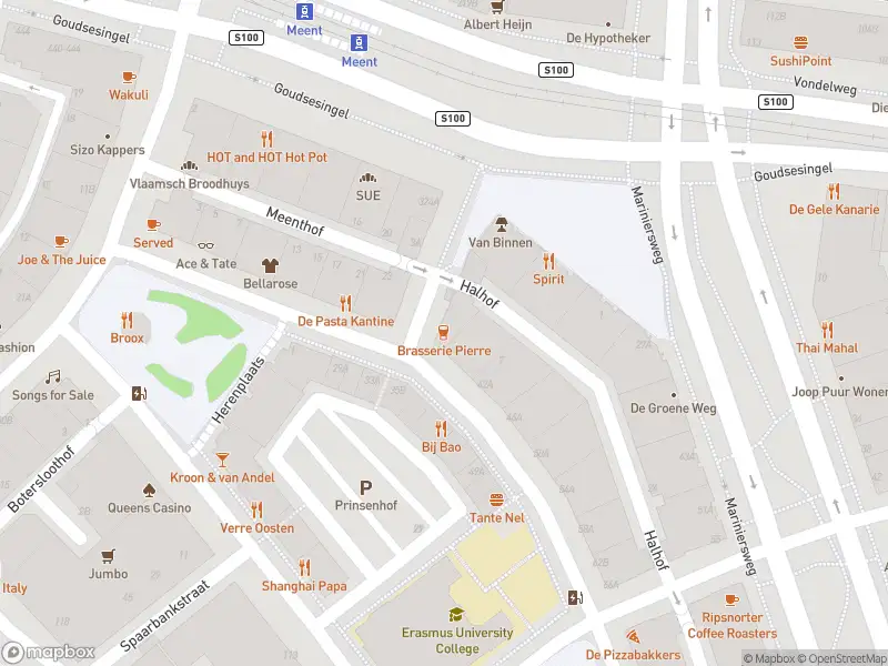 Ambulance met grote spoed naar de Pannekoekstraat in Rotterdam