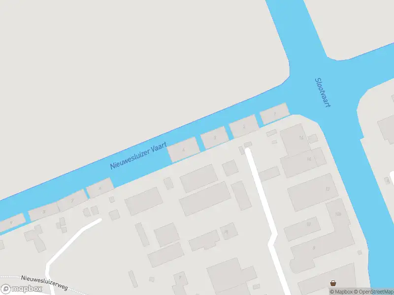 Ambulance met gepaste spoed naar de Nieuwesluizervaart in Slootdorp