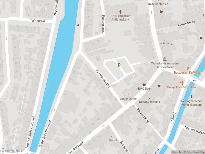 112 melding Brandweer met gepaste spoed naar de Kermergracht in Monnickendam vanwege een liftopsluiting