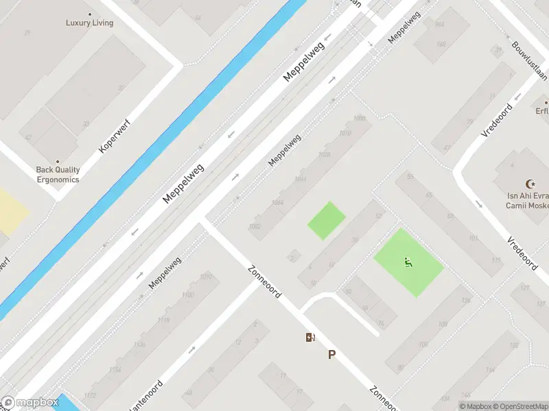 Traumahelikopter met grote spoed naar de Meppelweg in 's-Gravenhage