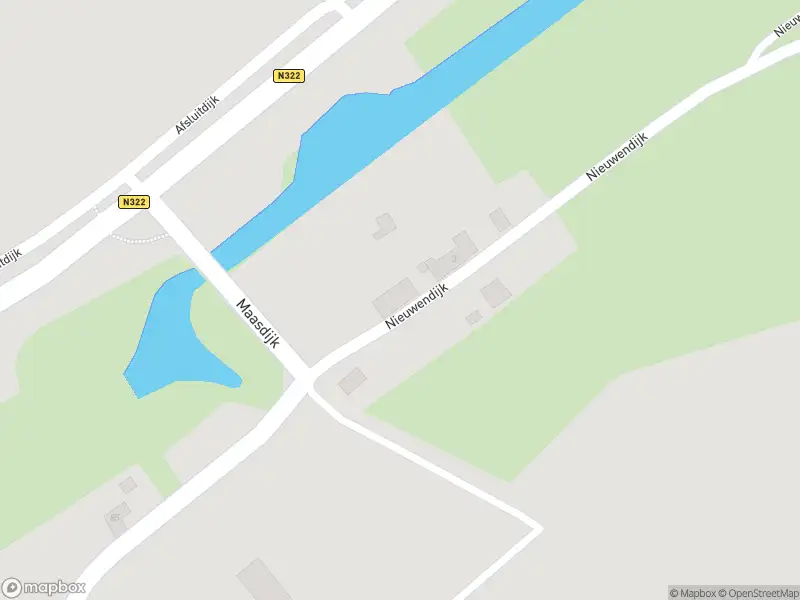 Brandweer met gepaste spoed naar de Nieuwendijk in Poederoijen vanwege stormschade