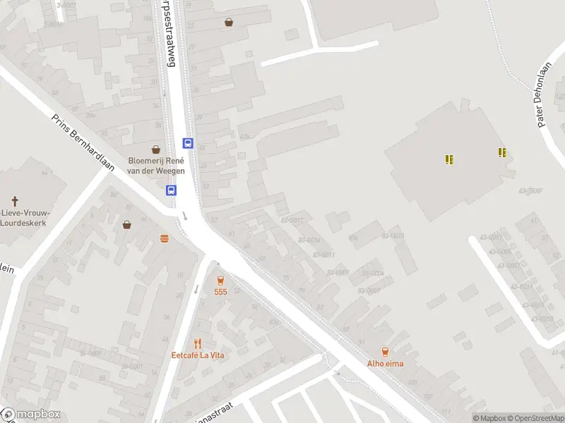 Brandweer met grote spoed naar de Koning Willem II straat in Bergen op Zoom vanwege gebouwbrand