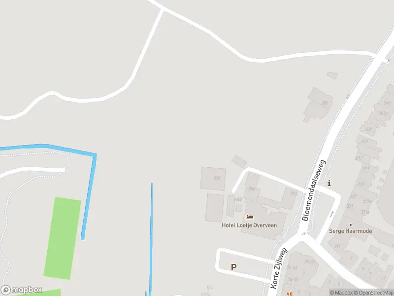 Ambulance met gepaste spoed naar de Bloemendaalseweg in Overveen