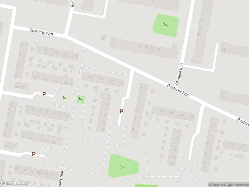 Ambulance met grote spoed naar de Arabische tuin in Rotterdam