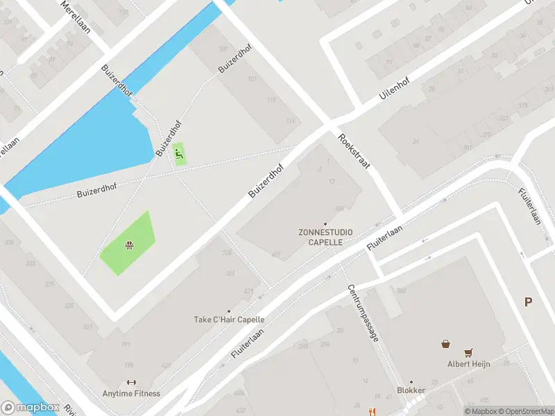 Ambulance met grote spoed naar de Buizerdhof in Capelle aan den IJssel