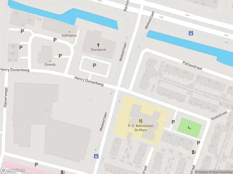 Ambulance met grote spoed naar de Meteoorlaan in Alphen aan den Rijn