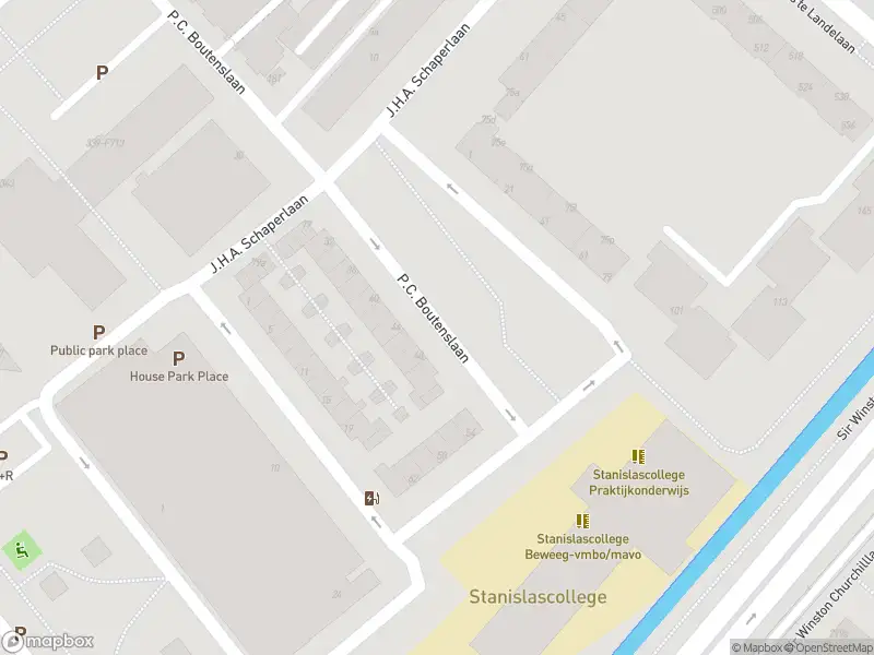 Ambulance met gepaste spoed naar de Generaal Eisenhowerplein in Rijswijk