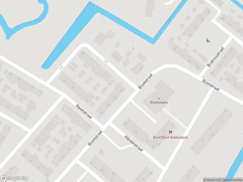 Ambulance met gepaste spoed naar de Bizetstraat in Ridderkerk