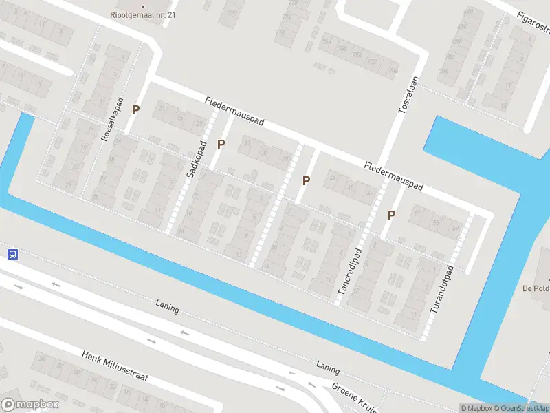 Ambulance met grote spoed naar de Silvanapad in Hoogvliet Rotterdam