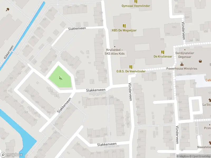 Ambulance met gepaste spoed naar de Slakkenveen in Spijkenisse