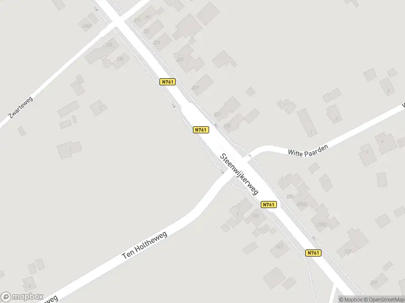 Politie naar de Steenwijkerweg in Witte Paarden vanwege aanrijding met letsel