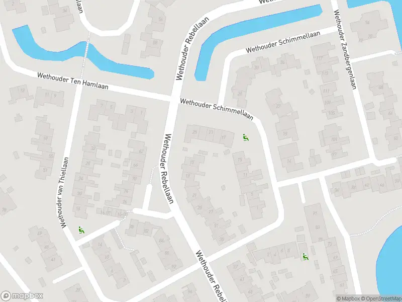 Brandweer met gepaste spoed naar de Wethouder Rebellaan in Barneveld vanwege een liftopsluiting