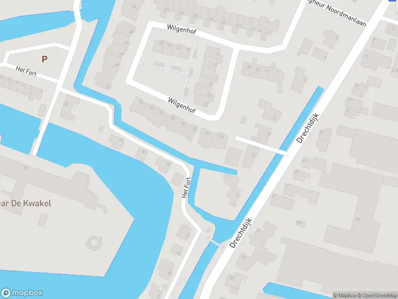 Ambulance met grote spoed naar de Drechtdijk in De Kwakel
