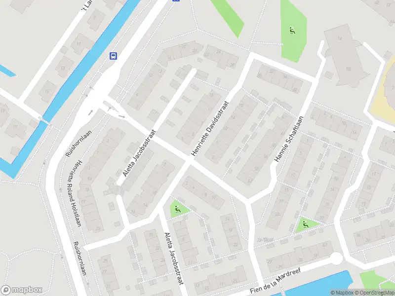 Ambulance met grote spoed naar de Henriette Davidsstraat in Lisse