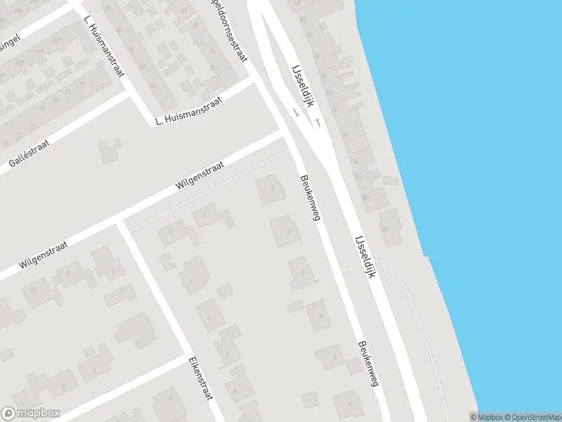 112 melding Politie naar de Beukenweg in Kampen vanwege aanrijding met letsel