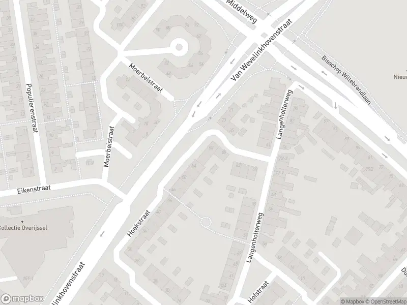 Politie naar de Van Wevelinkhovenstraat in Zwolle vanwege aanrijding met letsel