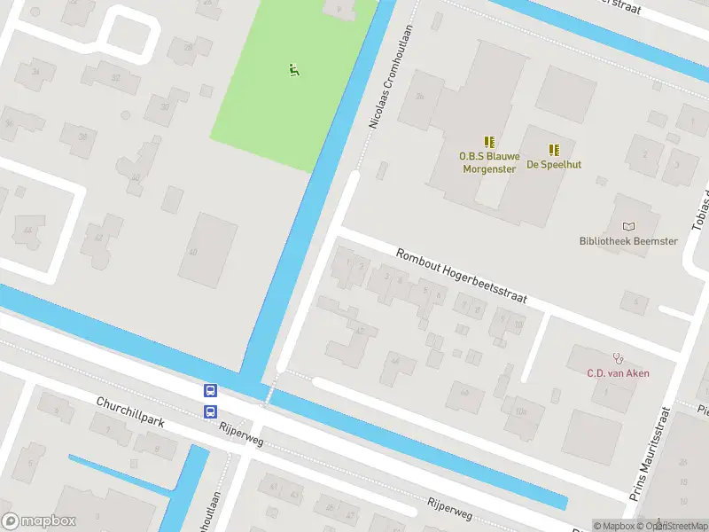 Ambulance met grote spoed naar de Rombout Hogerbeetsstraat in Middenbeemster