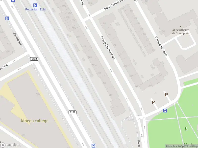 112 melding Ambulance met grote spoed naar de Oranjeboomstraat in Rotterdam