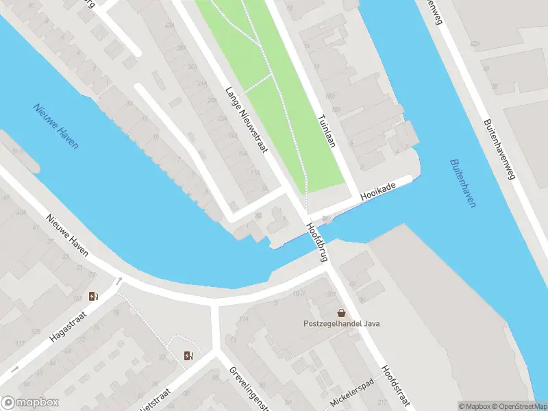 Ambulance met gepaste spoed naar de Lange Nieuwstraat in Schiedam