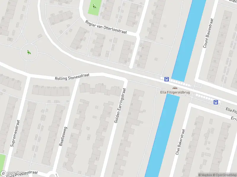 Traumahelikopter met grote spoed naar de Rolling Stonesstraat in Almere