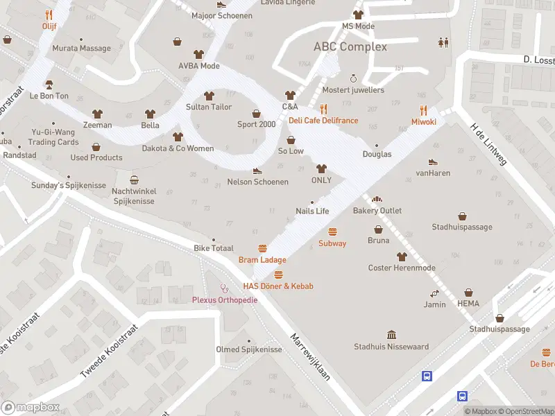 Brandweer met gepaste spoed naar de Nieuwstraat in Spijkenisse vanwege dier(en) in nood