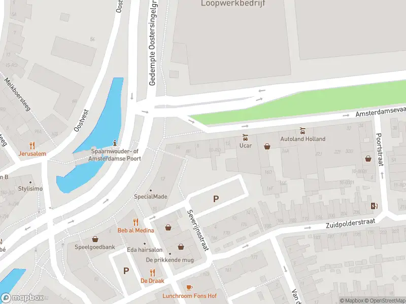 Ambulance en brandweer met gepaste spoed naar de Amsterdamsevaart in Haarlem