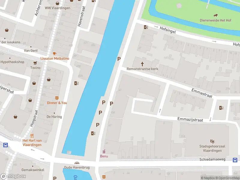 Ambulance met gepaste spoed naar de Hoflaan in Vlaardingen