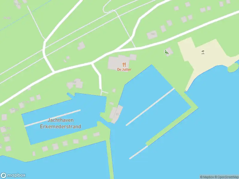 Politie naar de Erkemederweg in Zeewolde vanwege voertuigen te water